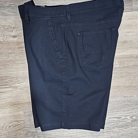 NEW Weatherproof shorts - Picture 4 of 6